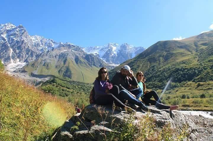 Caucasus Guesthouse Ushguli ภายนอก รูปภาพ